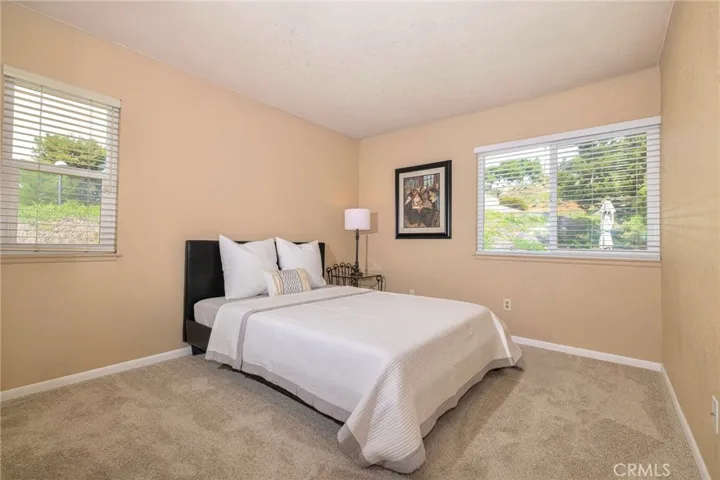 5730 Falling Leaf Lane, Jurupa Valley, California 92509