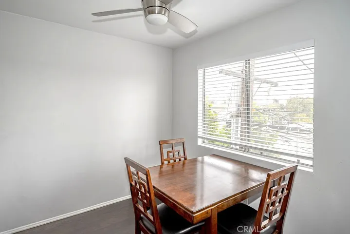 420 Redondo Avenue 207, Long Beach, California 90814