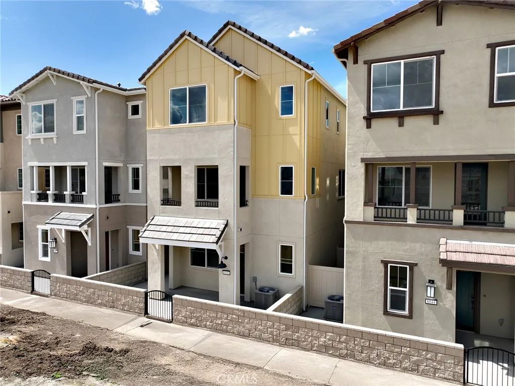 6046 Fairfax Drive, Eastvale, California 92880 home-pic-19