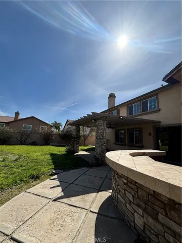 407 Carlye Circle, Corona, California 92882