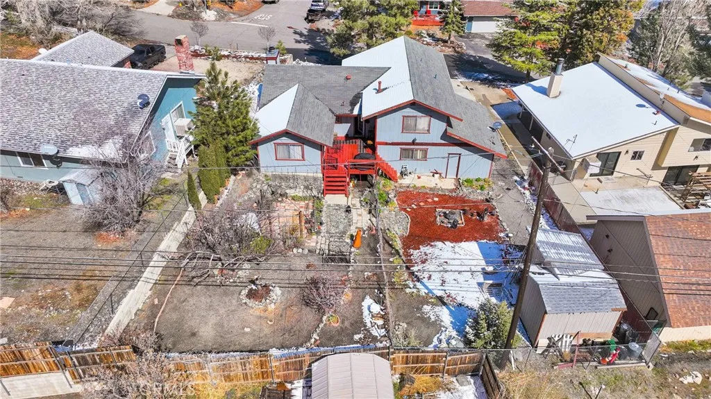 2329 E Canyon Drive, Wrightwood, California 92397 home-pic-39