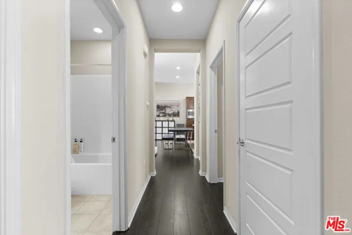 20308 Paseo Los Arcos, Porter Ranch, California 91326