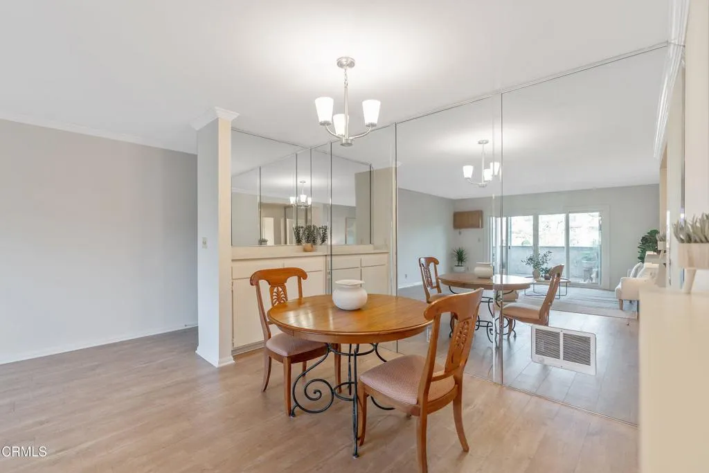 355 S Los Robles Avenue 337, Pasadena, California 91101 home-pic-9