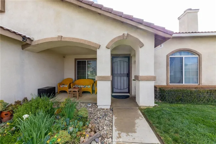 1054 Sycamore Court, Banning, California 92220