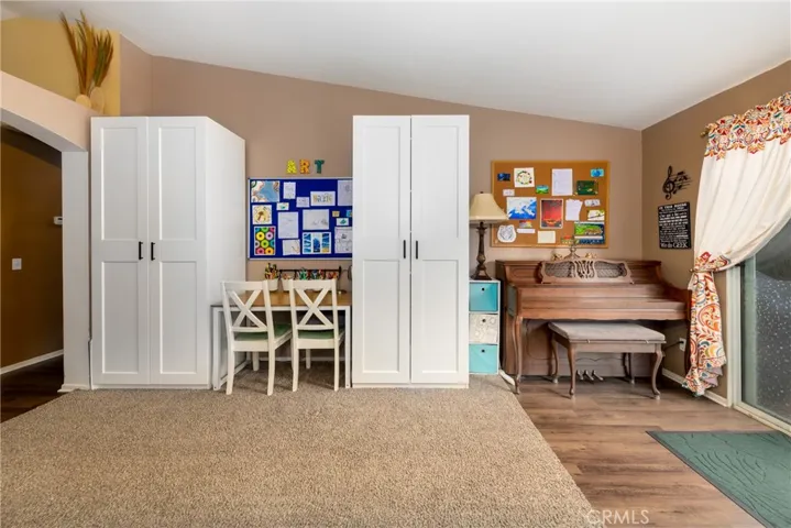 1054 Sycamore Court, Banning, California 92220
