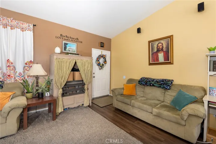 1054 Sycamore Court, Banning, California 92220