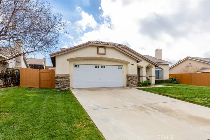 1054 Sycamore Court, Banning, California 92220