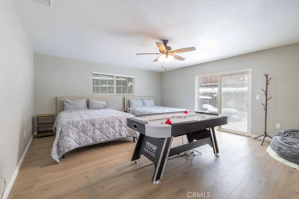 1204 E Country Club Boulevard, Big Bear City, California 92314 home-pic-27