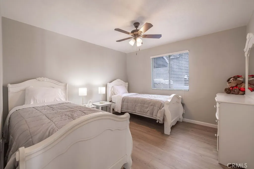 1204 E Country Club Boulevard, Big Bear City, California 92314 home-pic-17