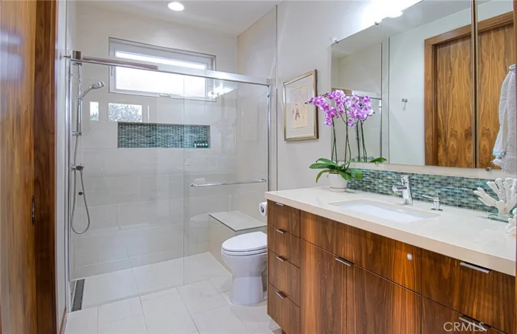Main level bathroom