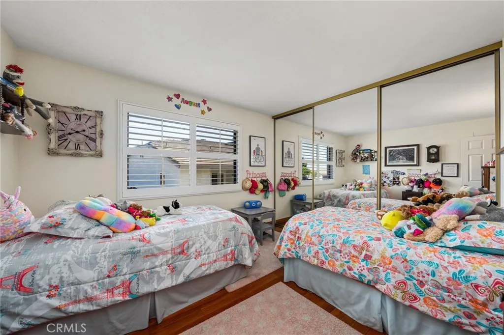 2421 Cliff Road, Upland, California 91784 home-pic-21