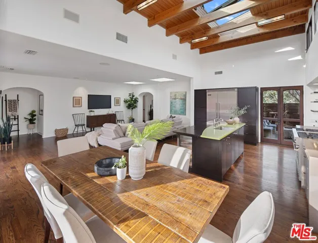 818 23rd Street, Santa Monica, California 90403