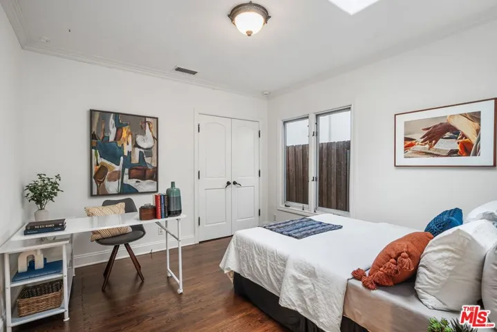 818 23rd Street, Santa Monica, California 90403