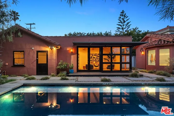 818 23rd Street, Santa Monica, California 90403