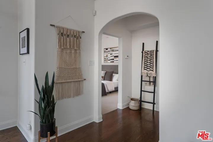 818 23rd Street, Santa Monica, California 90403