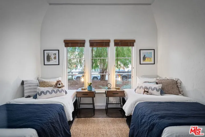 818 23rd Street, Santa Monica, California 90403