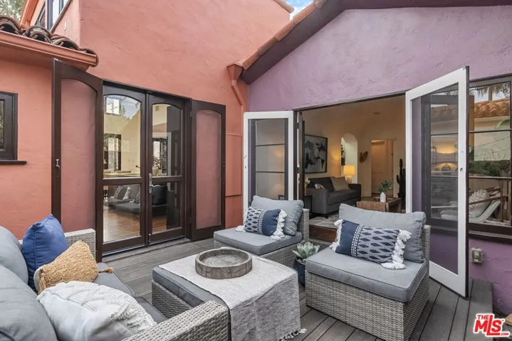 818 23rd Street, Santa Monica, California 90403