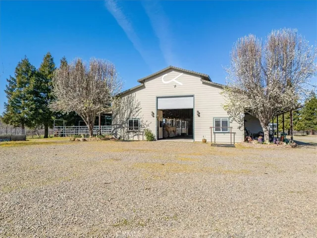 15520 Evergreen Road, Cottonwood, California 96022