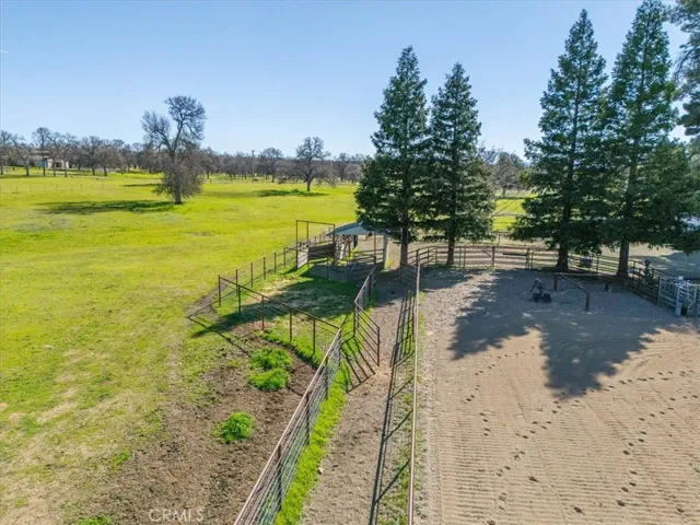 15520 Evergreen Road, Cottonwood, California 96022