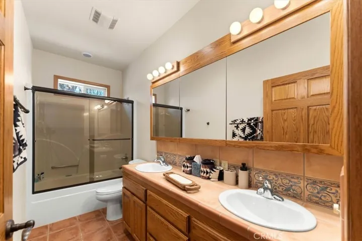 15520 Evergreen Road, Cottonwood, California 96022
