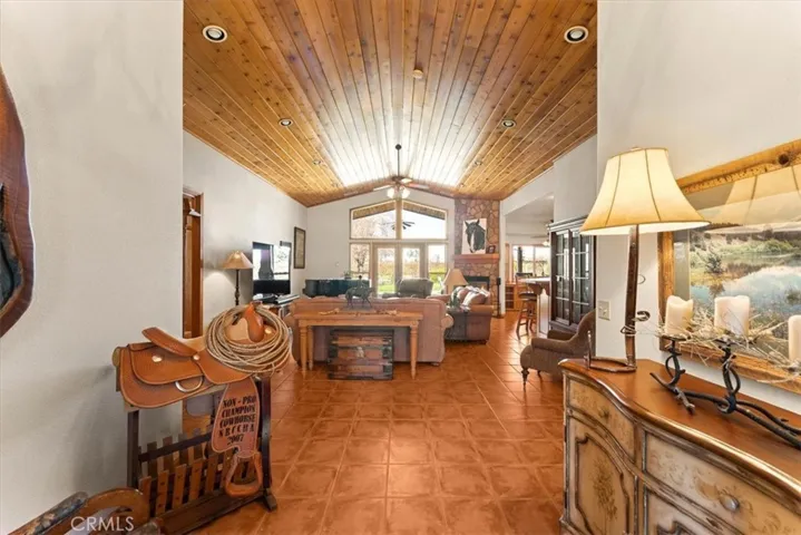 15520 Evergreen Road, Cottonwood, California 96022