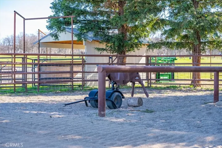 15520 Evergreen Road, Cottonwood, California 96022