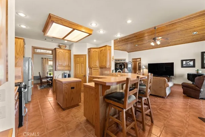 15520 Evergreen Road, Cottonwood, California 96022