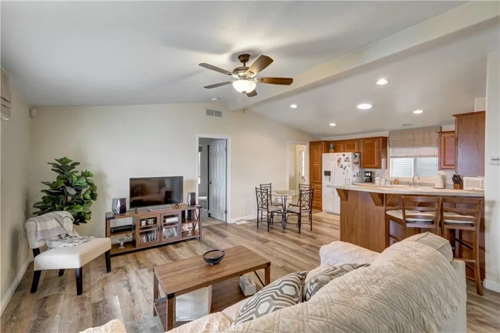 3500 Buchanan Street 69, Riverside, California 92503