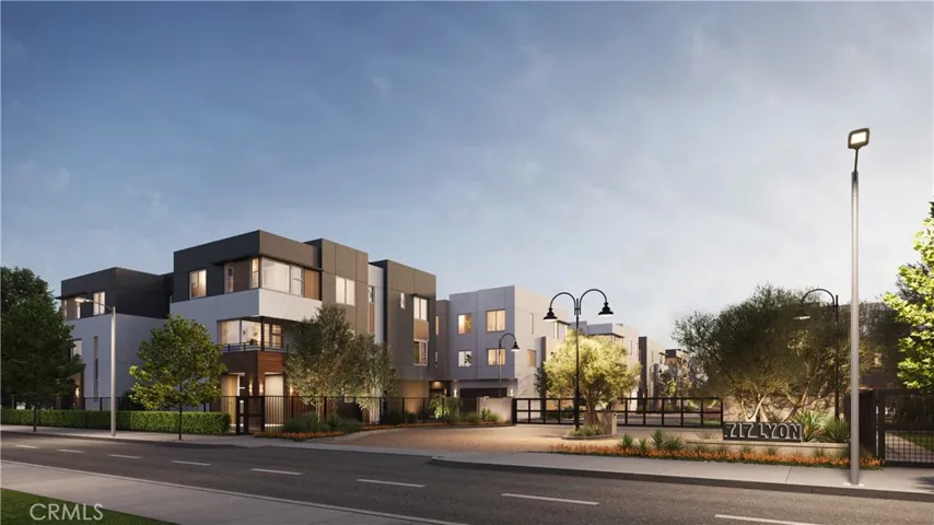 717 Lyon Community