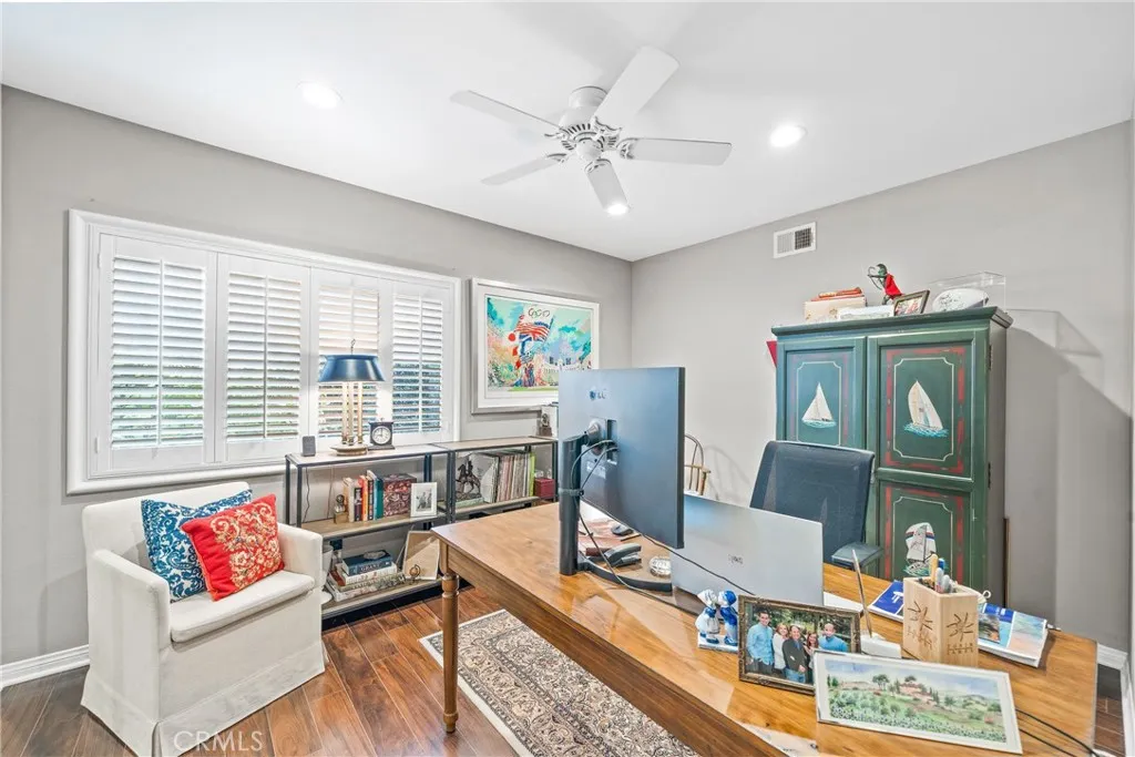 22432 Rosebriar, Mission Viejo, California 92692 home-pic-21