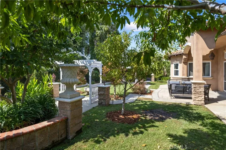 5601 Pal Mal Avenue, Temple City, California 91780
