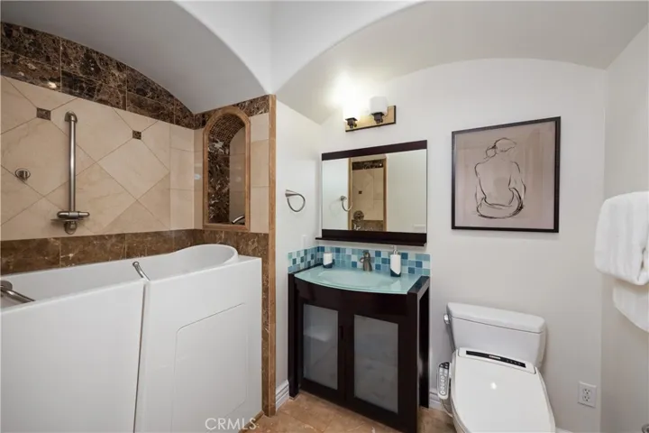 5601 Pal Mal Avenue, Temple City, California 91780