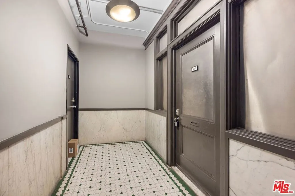 215 W 7th Street 902, Los Angeles, California 90014 home-pic-3