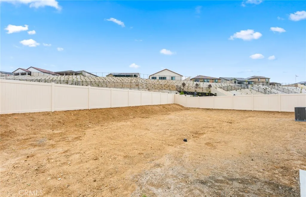 3920 Hudson Lane, Lake Elsinore, California 92530 home-pic-27