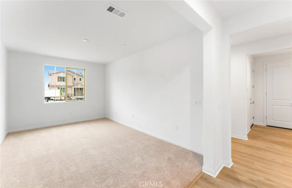 3920 Hudson Lane, Lake Elsinore, California 92530 home-pic-22