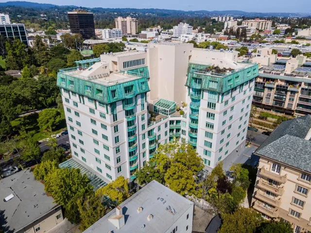 601 Laurel Avenue 406, San Mateo, California 94401