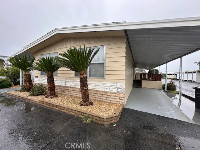 881 N Lake Street 262, Hemet, California 92544