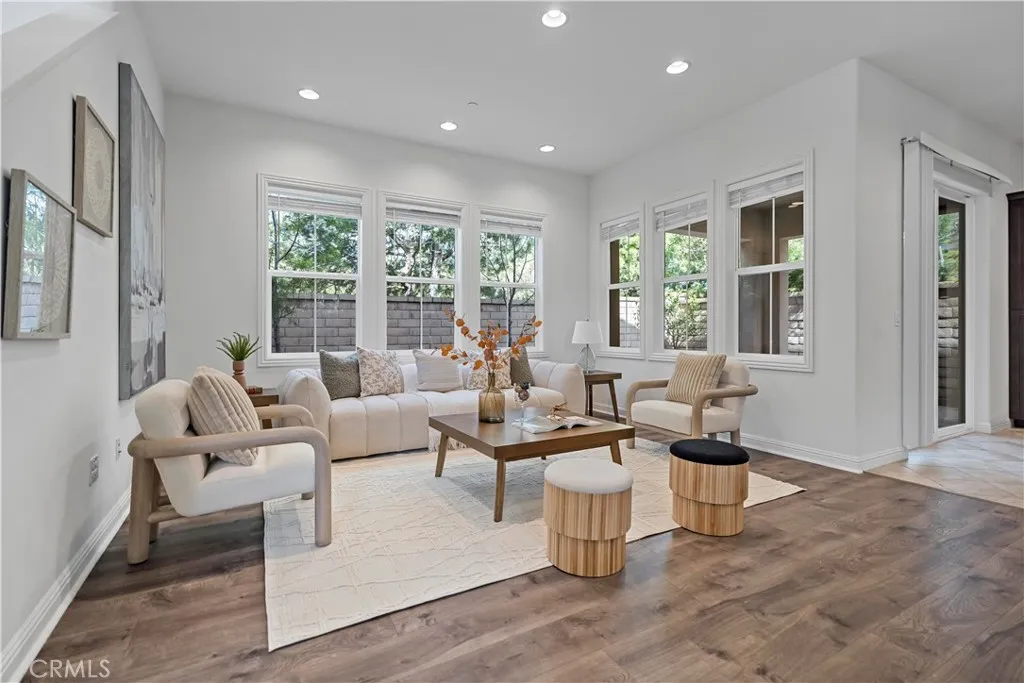 32 Torosa, Lake Forest, California 92630 home-pic-4