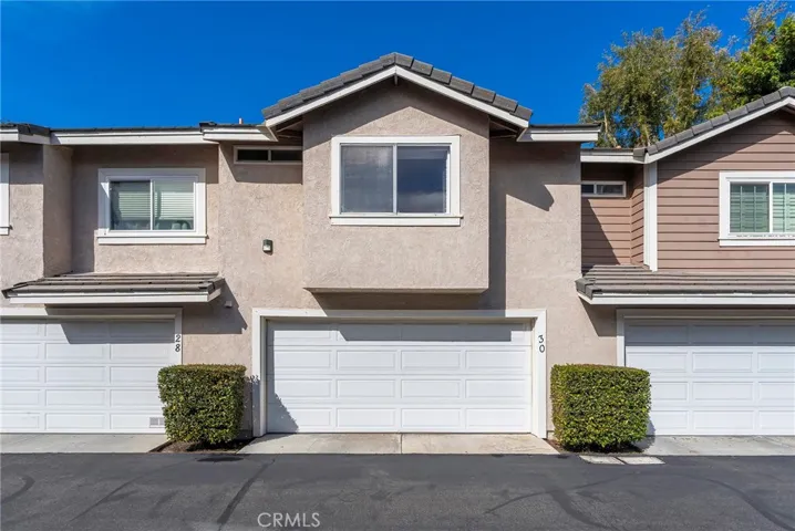 30 Christamon S 53, Irvine, California 92620