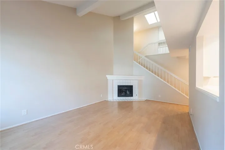 30 Christamon S 53, Irvine, California 92620