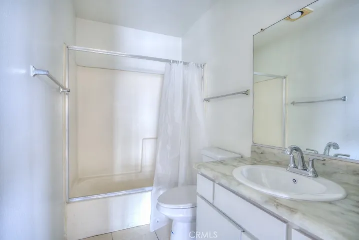 17062 Colima Road 250, Hacienda Heights, California 91745