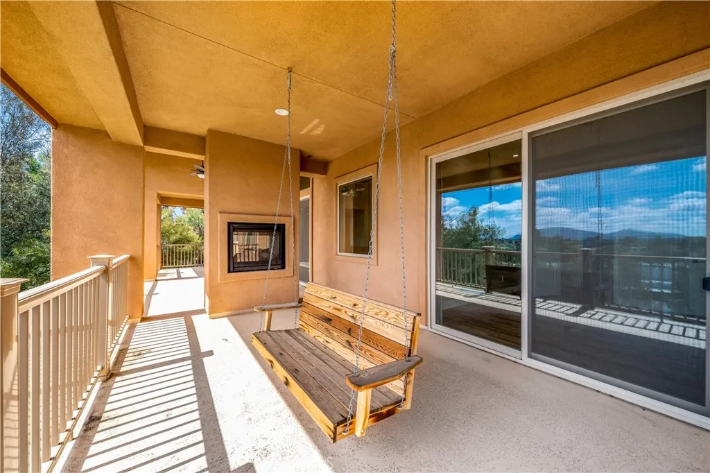 30585 San Pasqual Road, Temecula, California 92591 home-pic-54