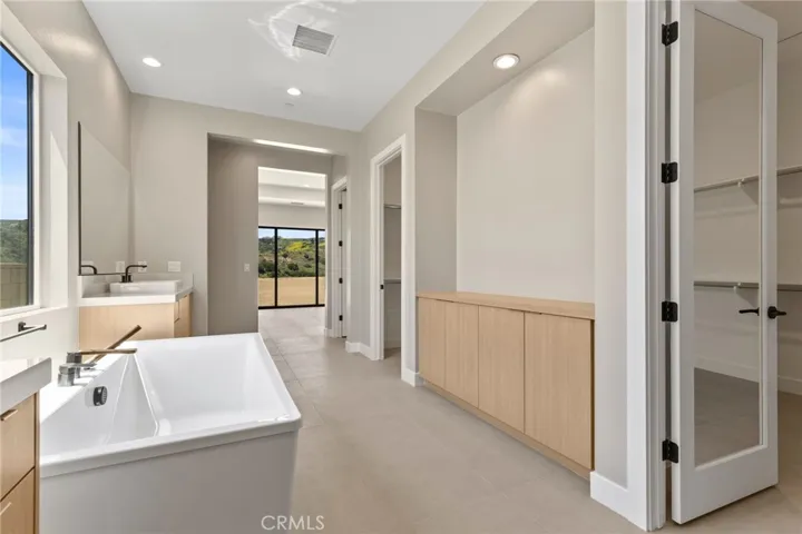 Primary Bathroom: Oakdale - Ridge Collection at Bella Vista- Photo of an Oakdale type.  Not actual home for sale.  Home is still under construction.