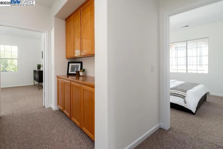 220 Bridgehead Ln, Hayward, California 94544