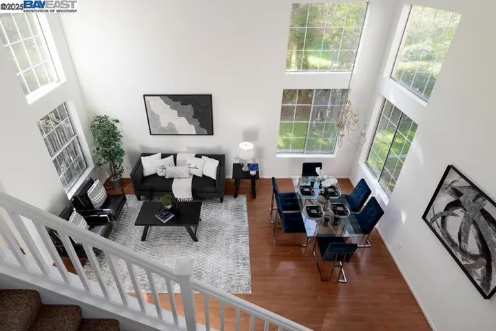 220 Bridgehead Ln, Hayward, California 94544
