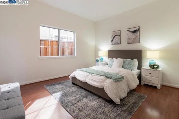 220 Bridgehead Ln, Hayward, California 94544