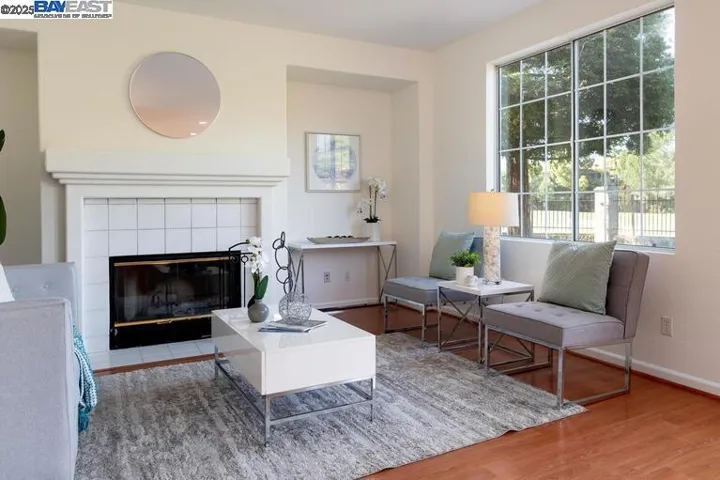220 Bridgehead Ln, Hayward, California 94544