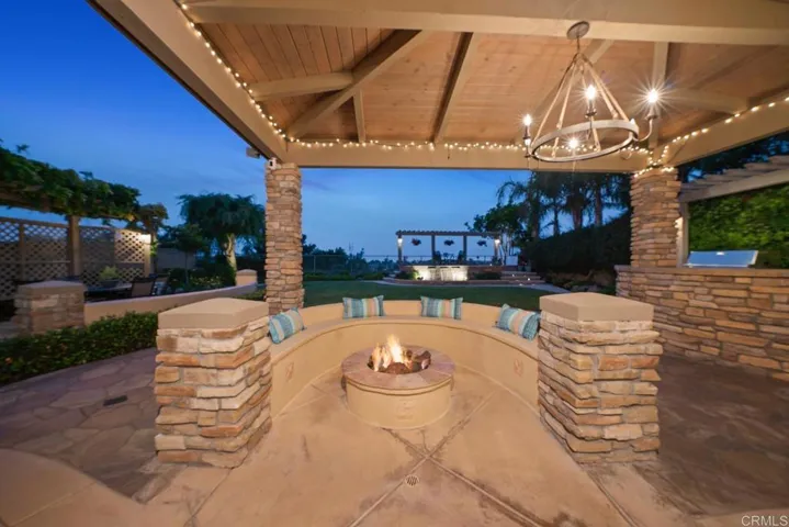 1254 Mariposa Road, Carlsbad, California 92011