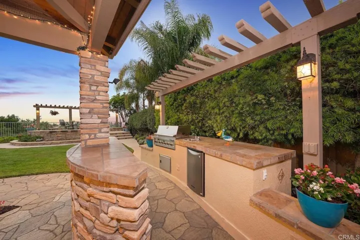 1254 Mariposa Road, Carlsbad, California 92011