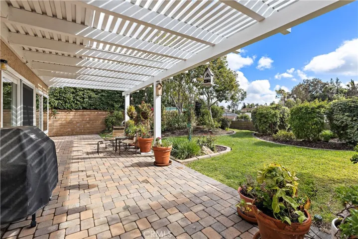 26982 Pueblonuevo Drive, Mission Viejo, California 92691